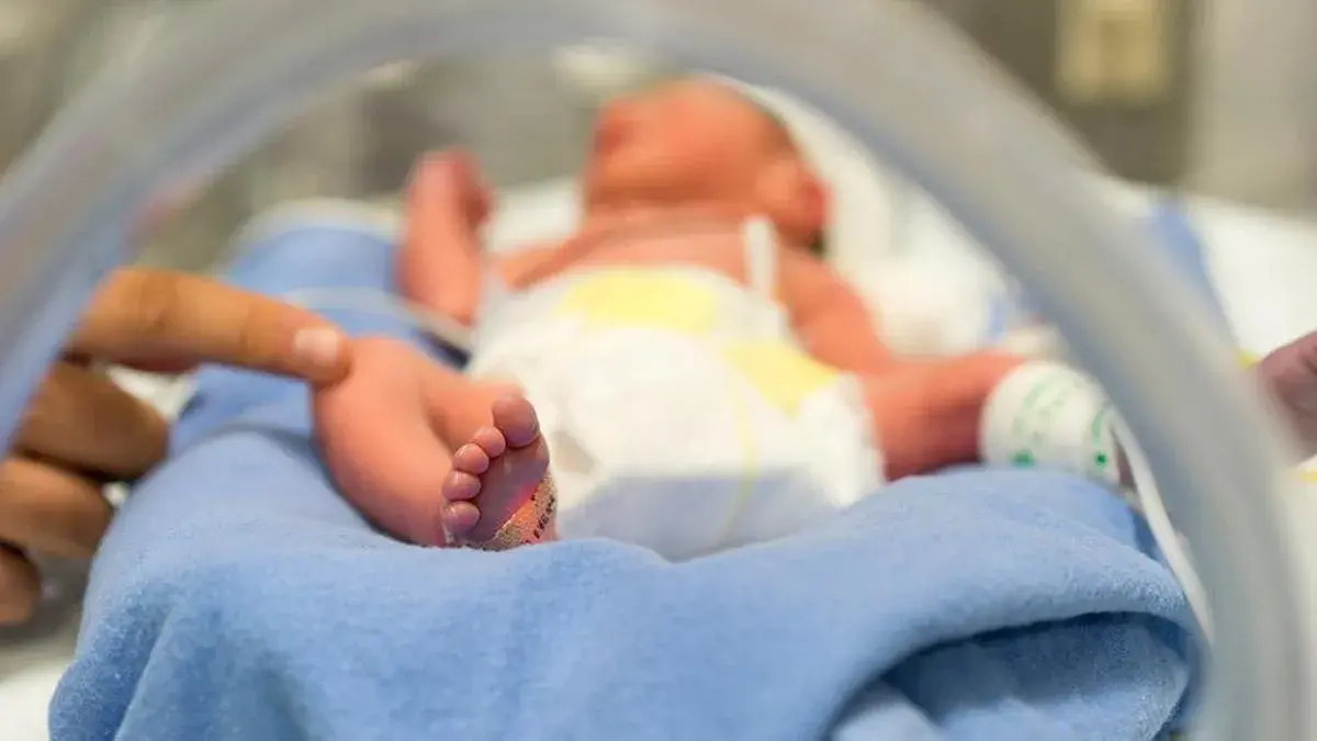 Doctors identify simple scoring tool to spot life-threatening risks in premature newborns